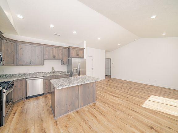6th image of this home