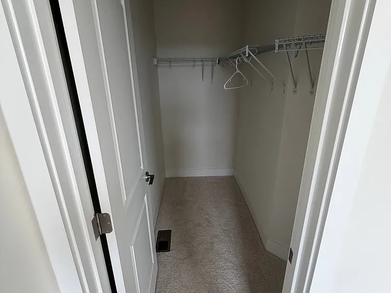 3rd floor bedroom# 3 walk in closet