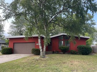 1496 Colonial Rd, Muskegon, MI 49441