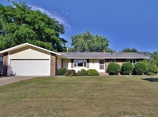 14434 Garland Ave, Apple Valley, MN 55124