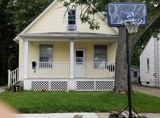 1285 E Riverside Ave, Decatur, IL 62521