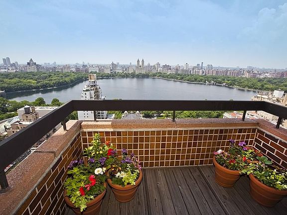 2nd image of 1239 Madison Ave #29E