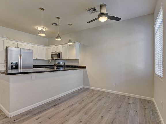 4th image of 1025 Dusty Creek St