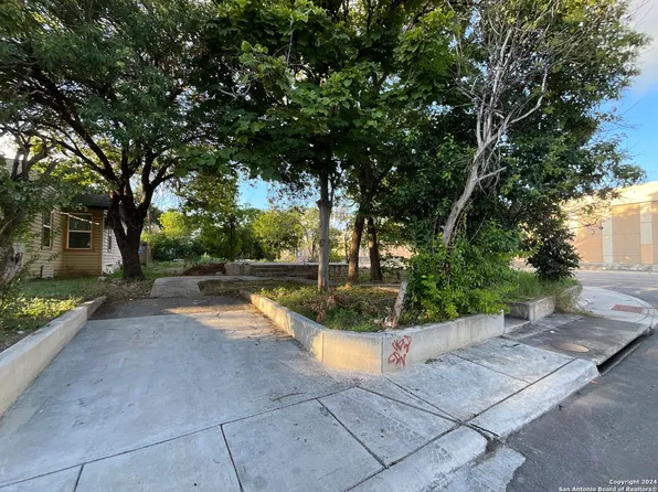 217 VIENDO LOT 15, San Antonio, TX 78201
