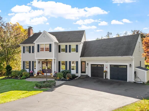 49 Spruce Rd, North Reading, MA 01864