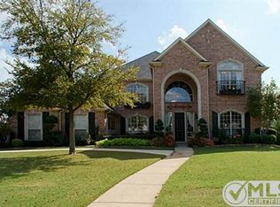 1213 Kings Brook Dr, Southlake, TX 76092