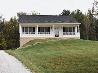 122 Yahweh Dr, Amherst, VA 24521