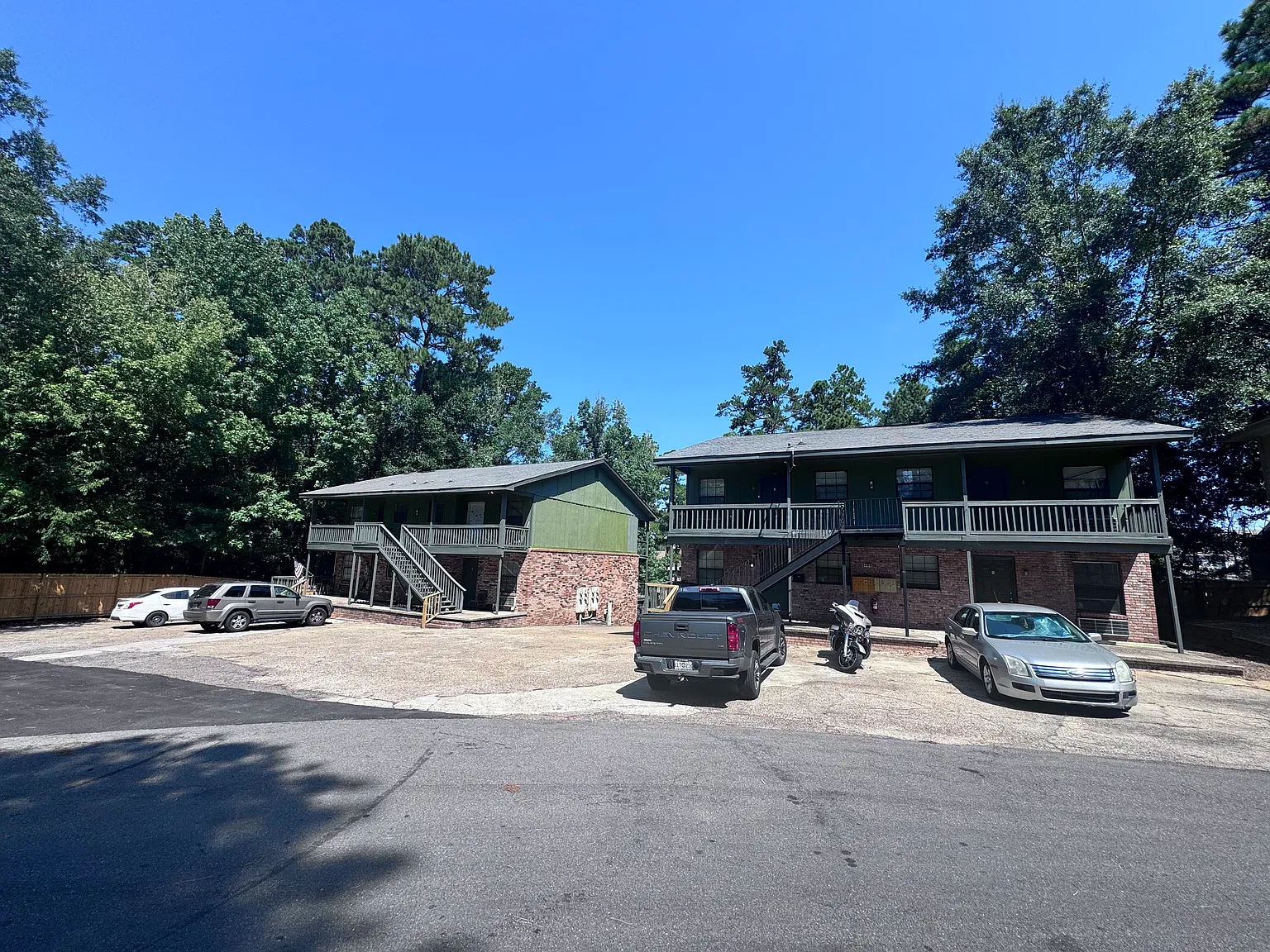 1 bed, $600 — Photo 2