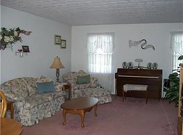 2nd image of 410 Ten Point Ln