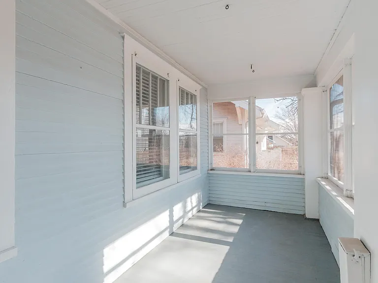 3026 Sewell St — Photo 34