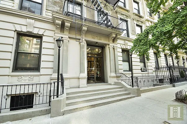 Rented by Halstead Real Estate | media 10