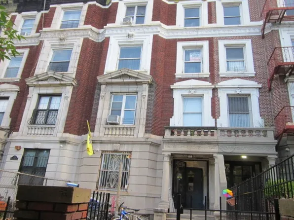 717 Eastern Pkwy, Brooklyn, NY 11213