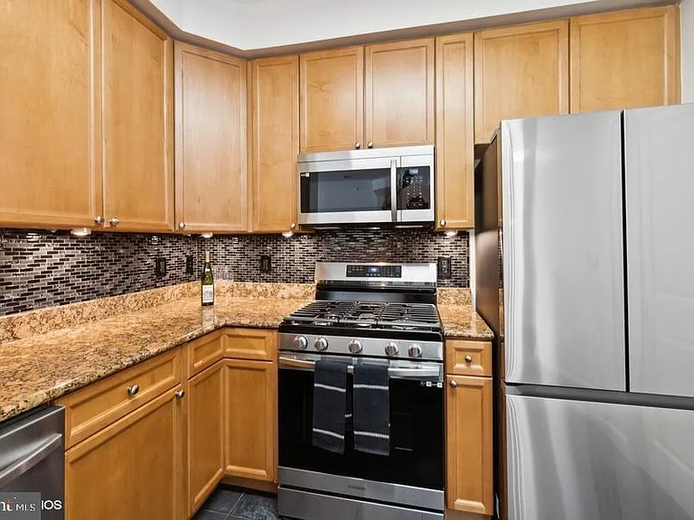 500 Belmont Bay Dr #205 — Photo 8