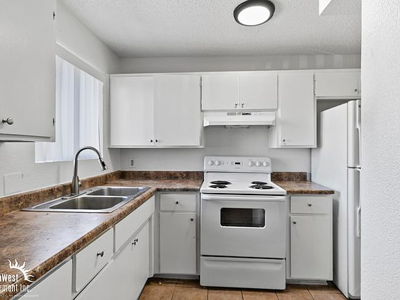 4th image of 7150 N 27th Ave APT 2