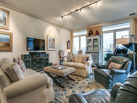 4th image of 3505 Turtle Creek Blvd APT 10E