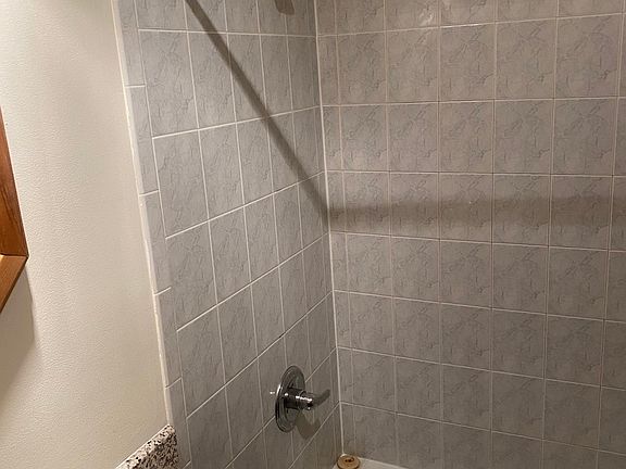 5th image of 782 Prospect Pl #2B