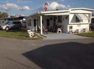 6130 Creston St, Zephyrhills, FL 33542