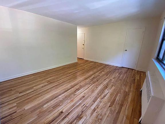 3rd image of 116-23 169th St #2