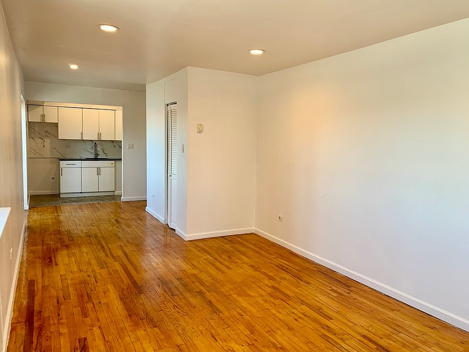 1st image of 1210 Astoria Park S APT 3J