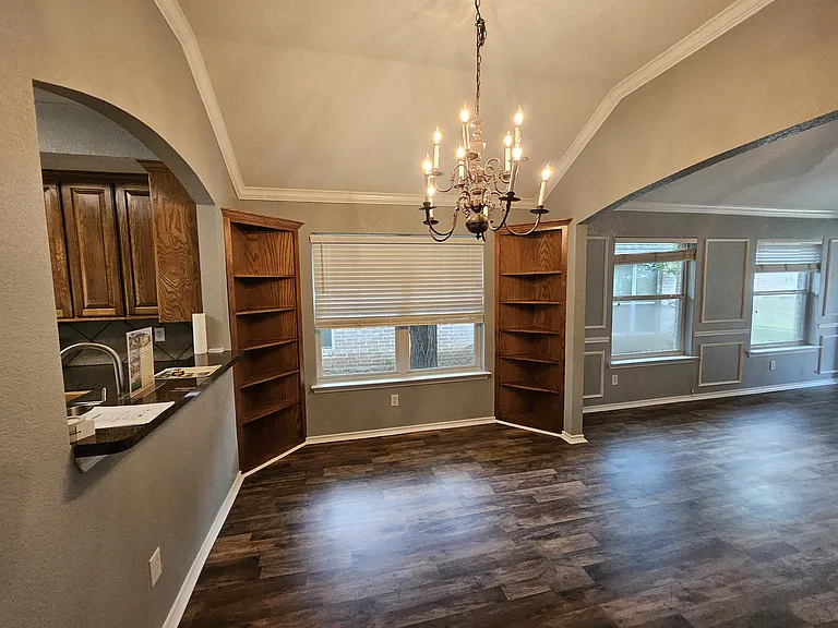 4413 New Meadow Dr — Photo 9