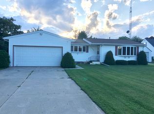 1005 S Main St, Mishicot, WI 54228