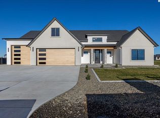 12805 Blackfoot Dr, Pasco, WA 99301
