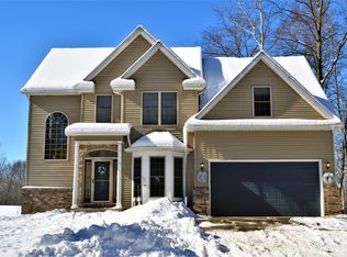 9287 Nichols Rd, Montrose, MI 48457