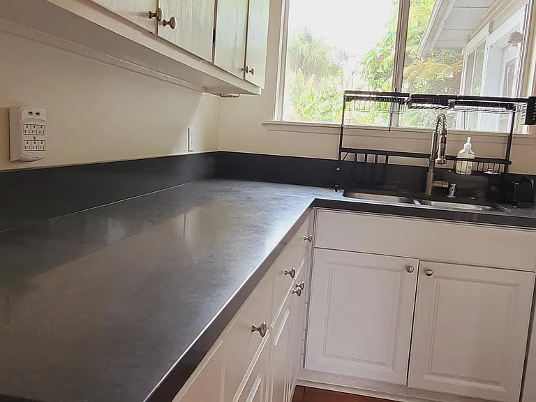 124 N Nopal St #1/2 — Photo 10