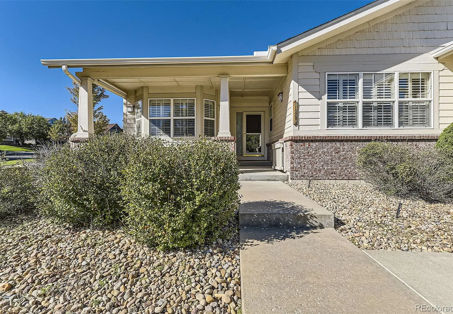 2 bed, 2.5 bath, 2434 sqft, $3,250 — Photo 3