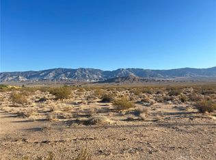 22 Clark St, Lucerne Valley, CA 92356