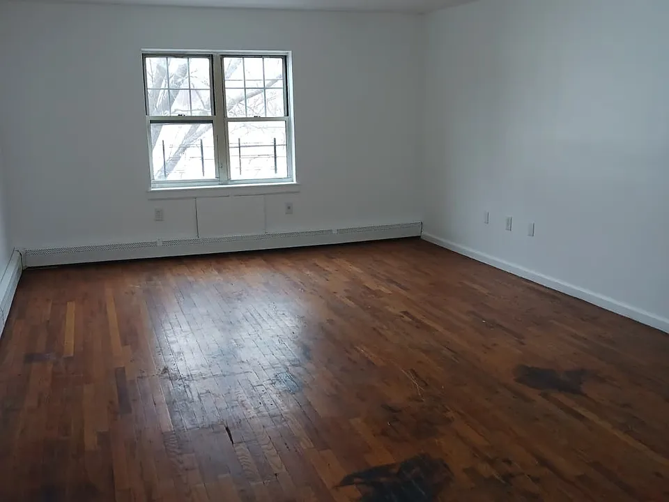 1349 Franklin Ave #1C