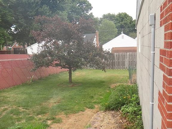 3rd image of 5015 Firnley Ave