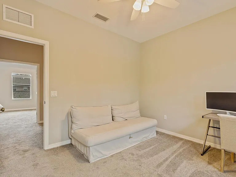 5650 Simonton St — Photo 35