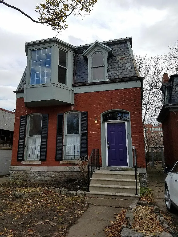 1 bed, 1000 sqft, $985 — Photo 3