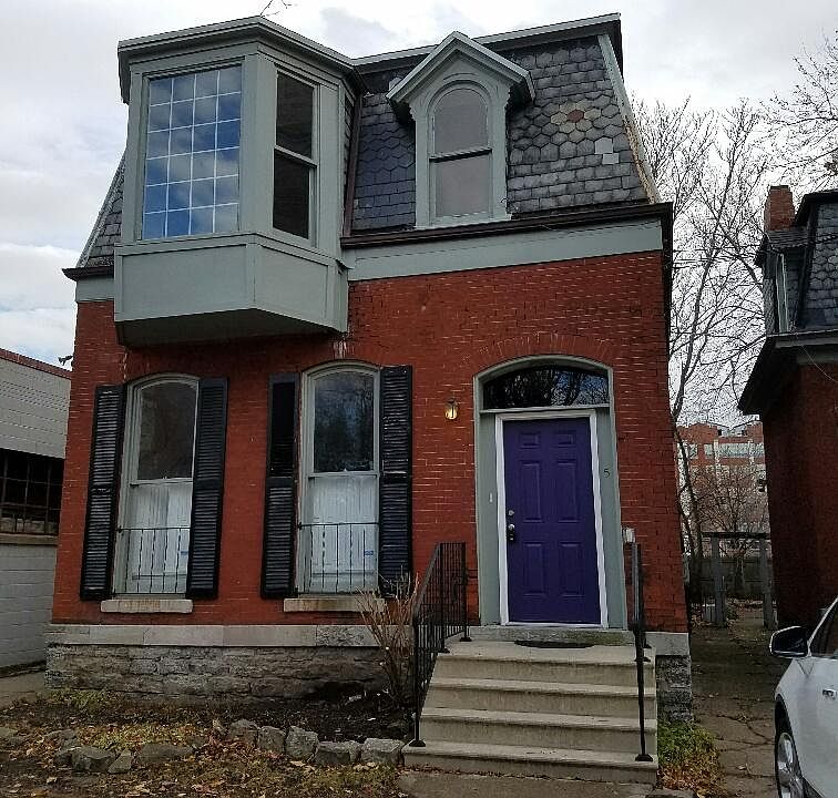 1st image of 1 Saint Louis Pl