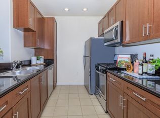 The Residences at Lorenzo, Los Angeles, CA 90007