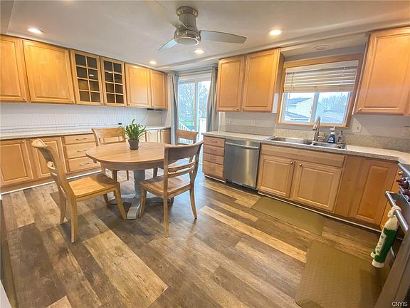 4th image of 4007 Sandpiper Ln