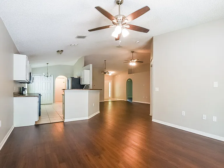 13825 Econ Woods Ln — Photo 3