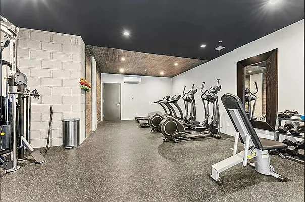 Rented by NOVO Living LLC | media 9
