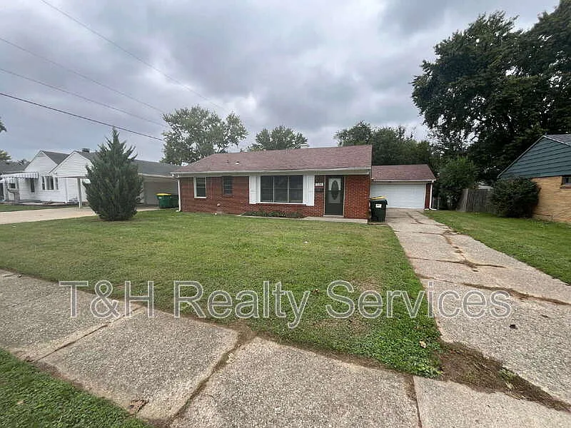 3 bed, 2.0 bath, 1528 sqft, $1,750 — Photo 1