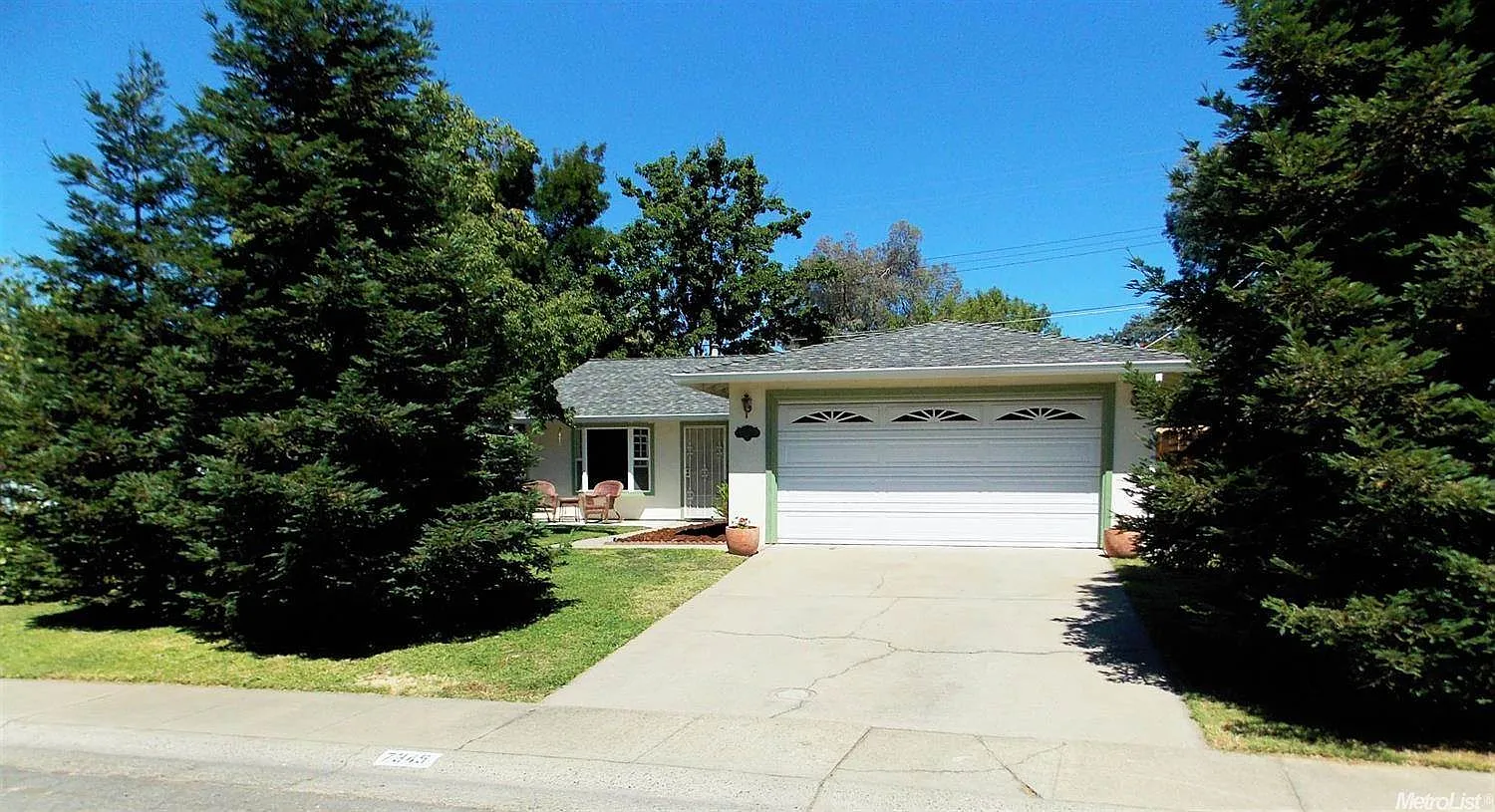 7345 Woodruff Way photo 1