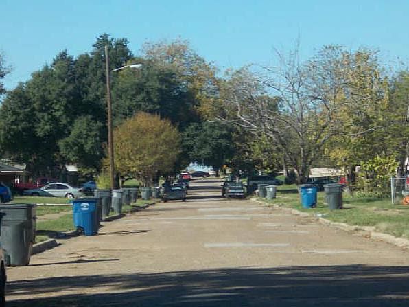 2nd image of 716 Goldwood Dr