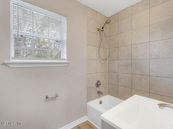 5th image of 2971 W 16TH Street