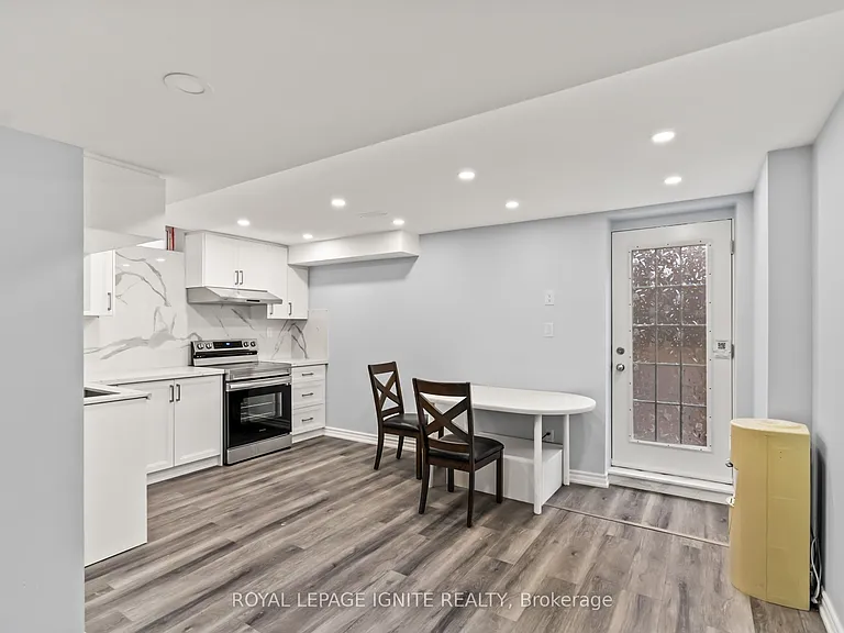 7 Vecchia St #BASEMENT — Photo 12