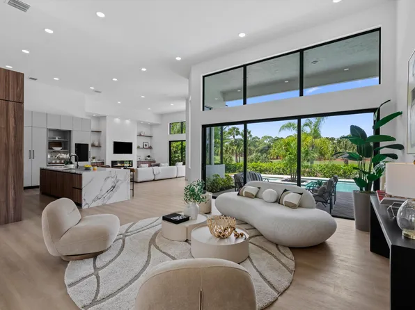 1330 Breakers West Boulevard, West Palm Beach, FL 33411