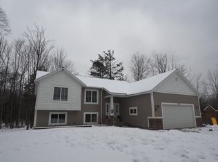 2233 Fenner Rd, Muskegon, MI 49445