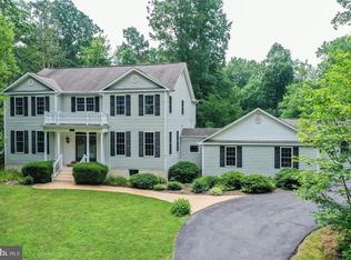 7417 Lost Creek Ct, Marshall, VA 20115