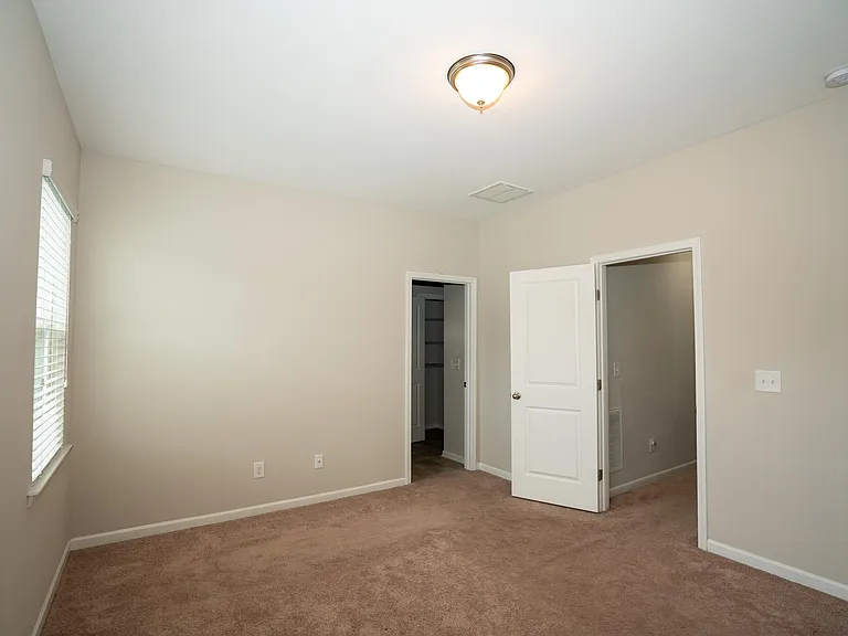 1035 Diamond Dove Ln — Photo 16