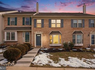 525 Maple Glen Cir, Pottstown, PA 19464