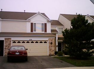 1236 Summersweet Ln, Bartlett, IL 60103